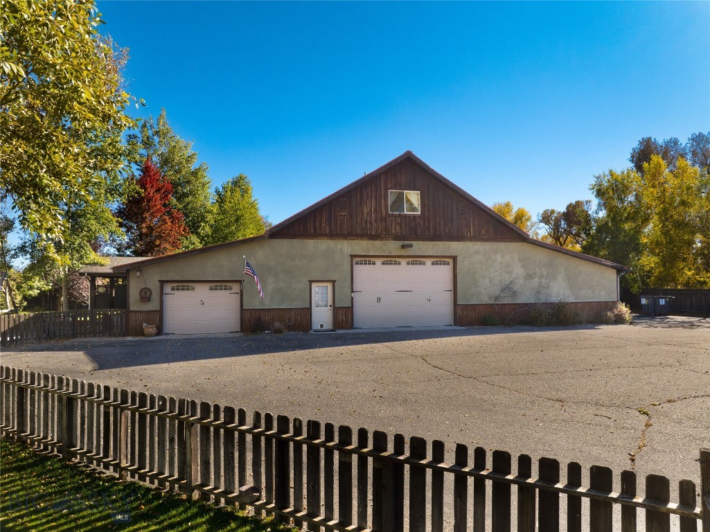 2490 E Cedar Meadows Lane, Manhattan MT 59741