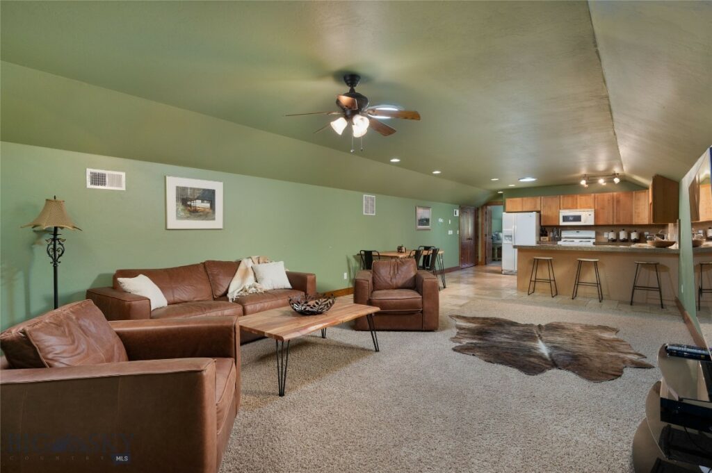 2490 E Cedar Meadows Lane, Manhattan MT 59741