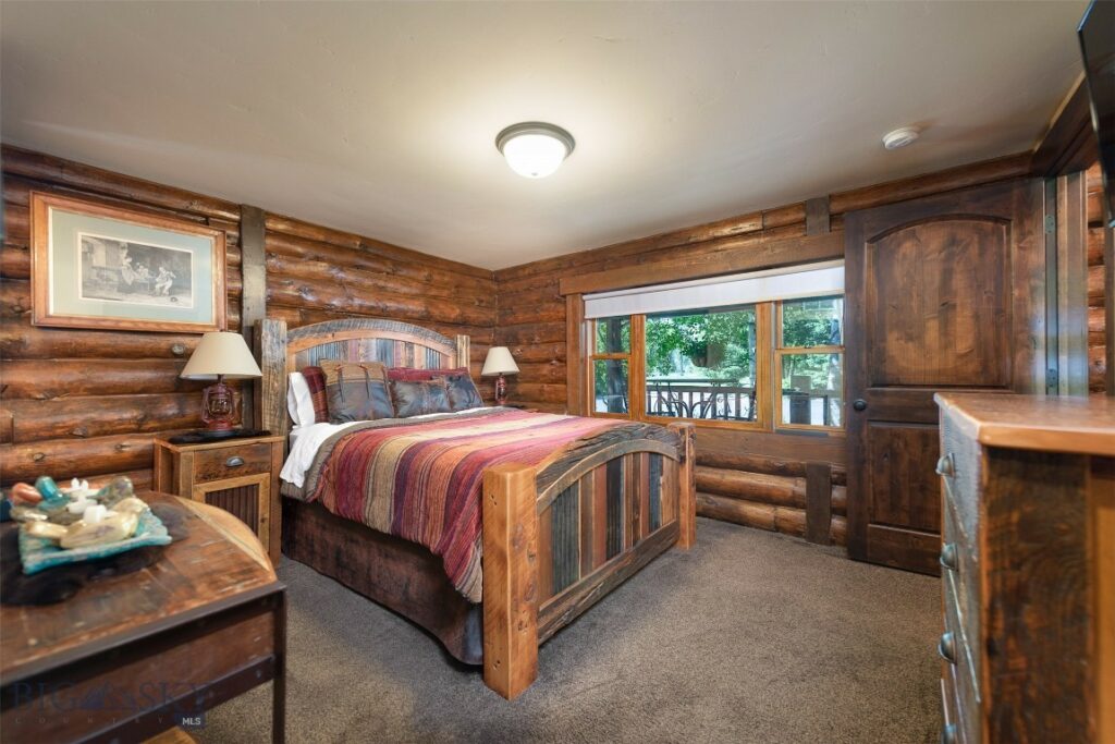 2490 E Cedar Meadows Lane, Manhattan MT 59741