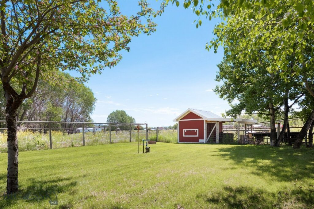 2490 E Cedar Meadows Lane, Manhattan MT 59741