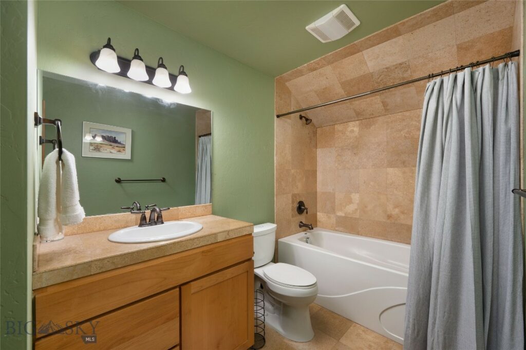 2490 E Cedar Meadows Lane, Manhattan MT 59741