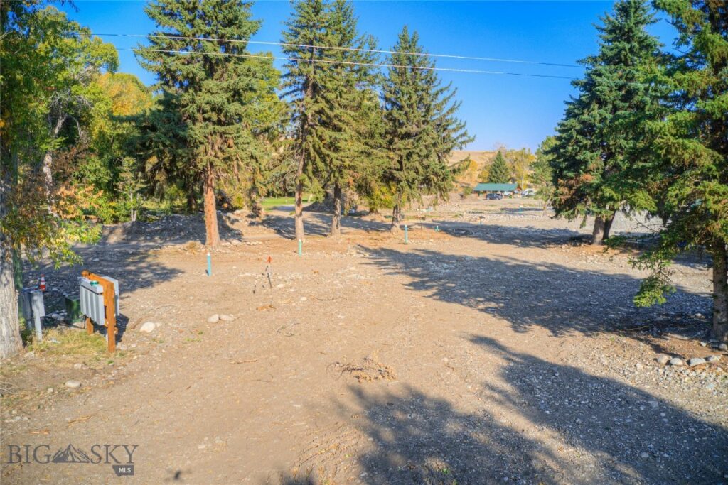 257 Main Boulder Road, Big Timber MT 59011