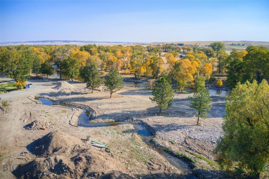 257 Main Boulder Road, Big Timber MT 59011