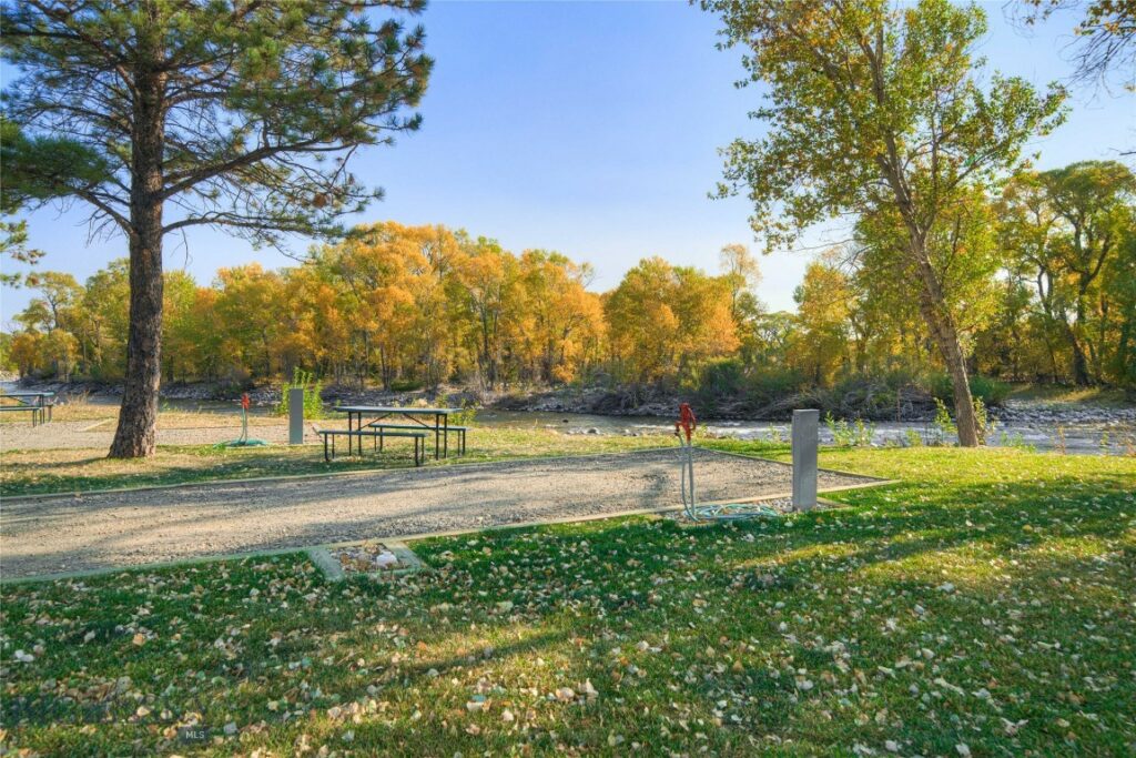 257 Main Boulder Road, Big Timber MT 59011