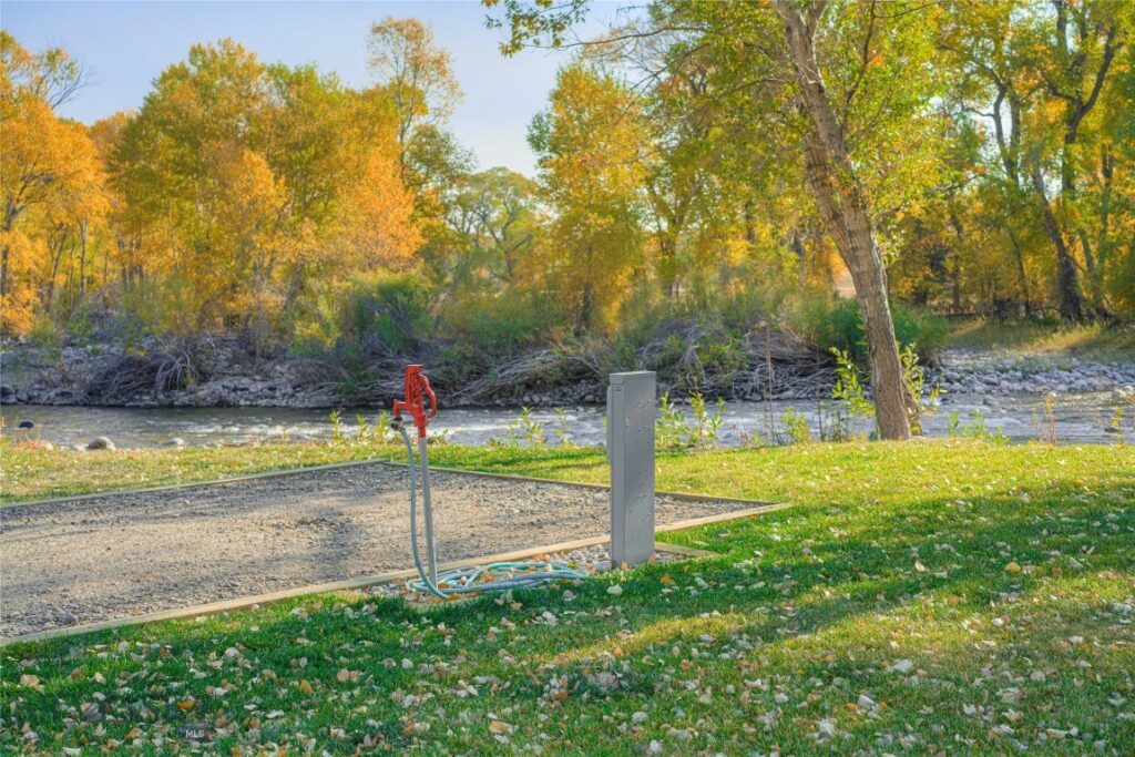 257 Main Boulder Road, Big Timber MT 59011