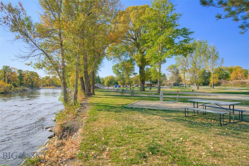 257 Main Boulder Road, Big Timber MT 59011