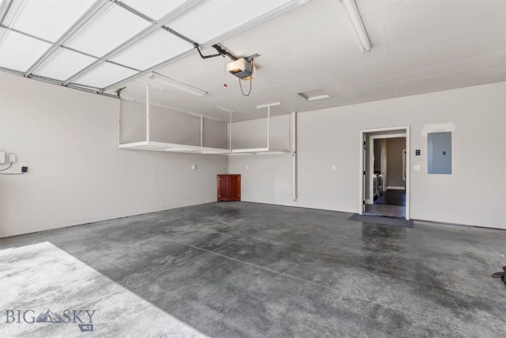 2608 Meriwether Drive S, Livingston MT 59047