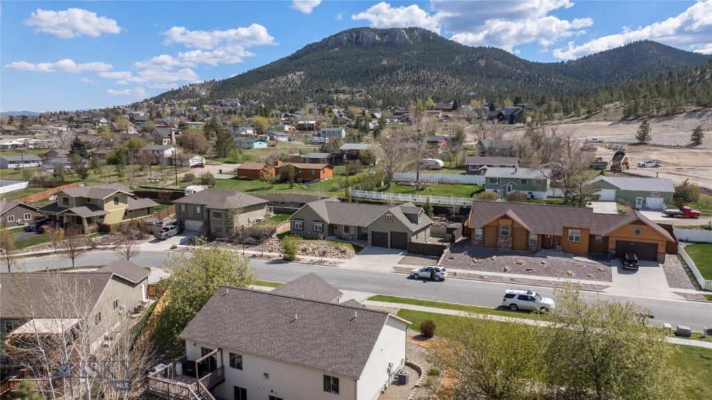 2650 Knight St, Helena MT 59601