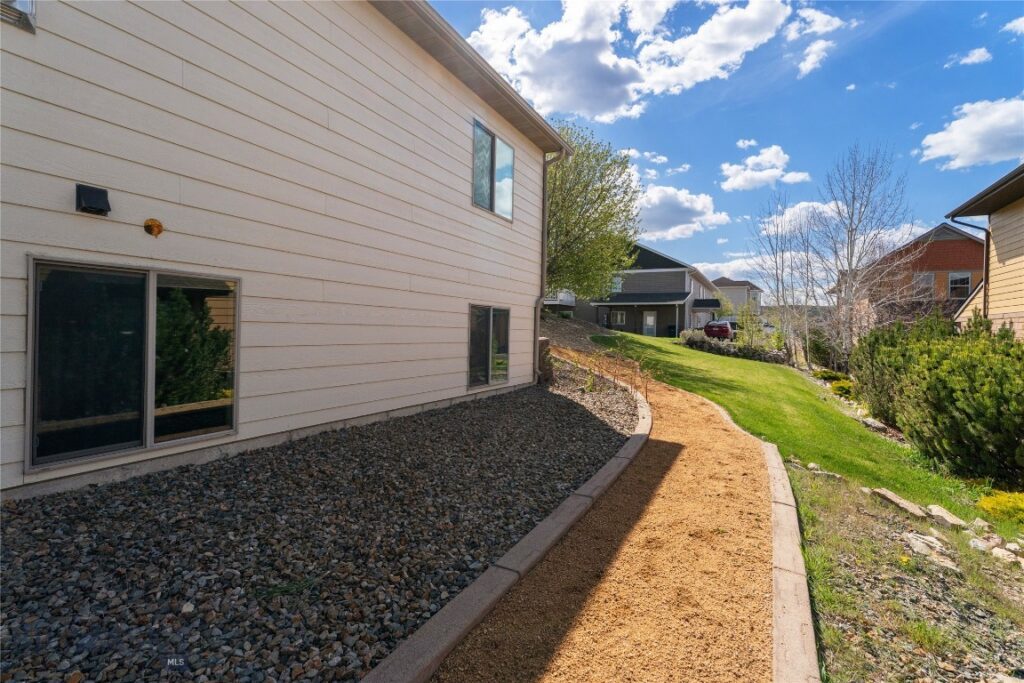 2650 Knight St, Helena MT 59601