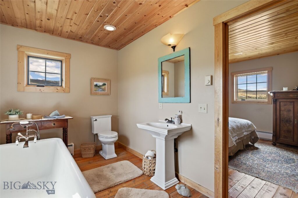 267 Hayfield Loop Trail, Ennis MT 59729