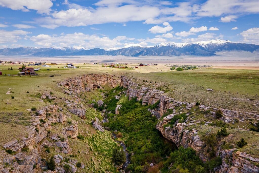 267 Hayfield Loop Trail, Ennis MT 59729