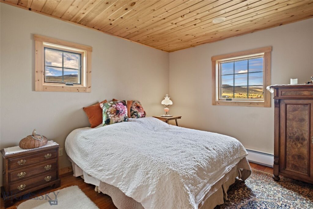 267 Hayfield Loop Trail, Ennis MT 59729