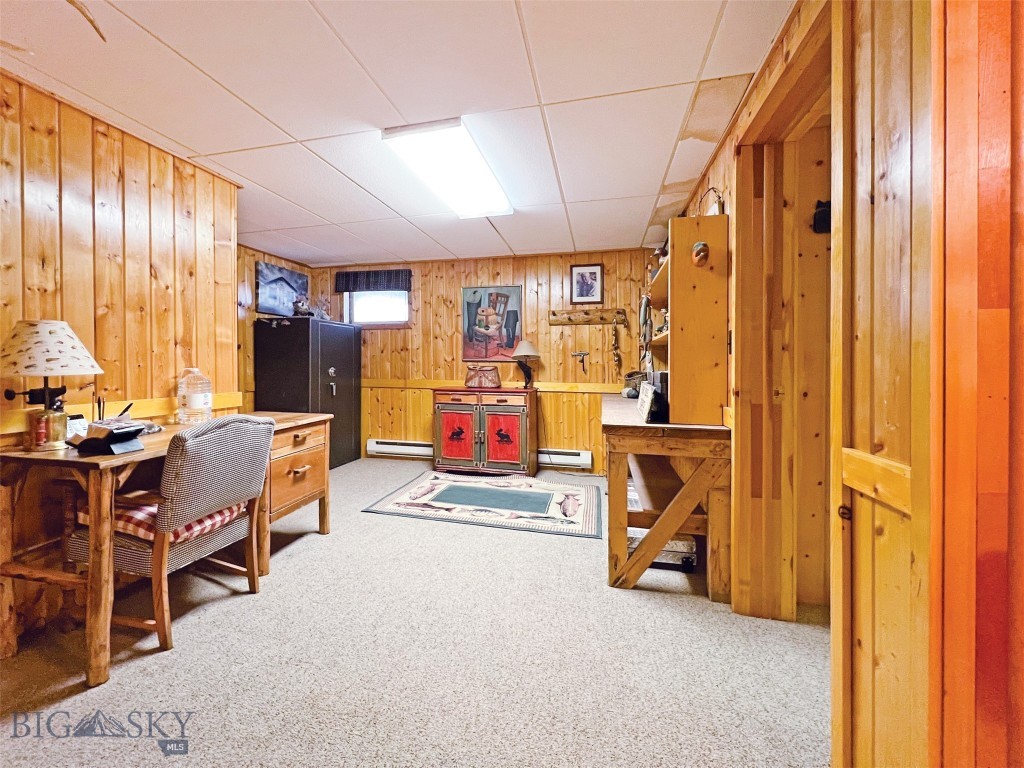 268 Davis Lane, Twin Bridges MT 59754