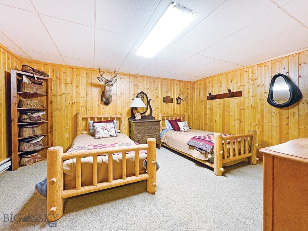 268 Davis Lane, Twin Bridges MT 59754