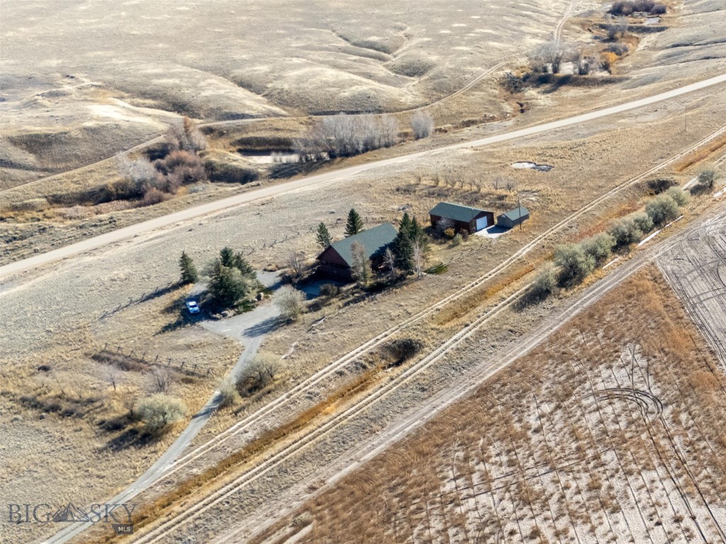 268 Davis Lane, Twin Bridges MT 59754