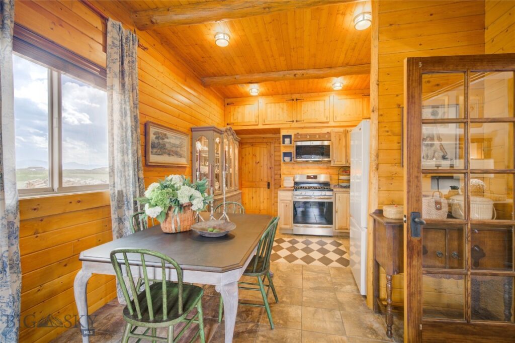 27 Badger Road, Pray MT 59065