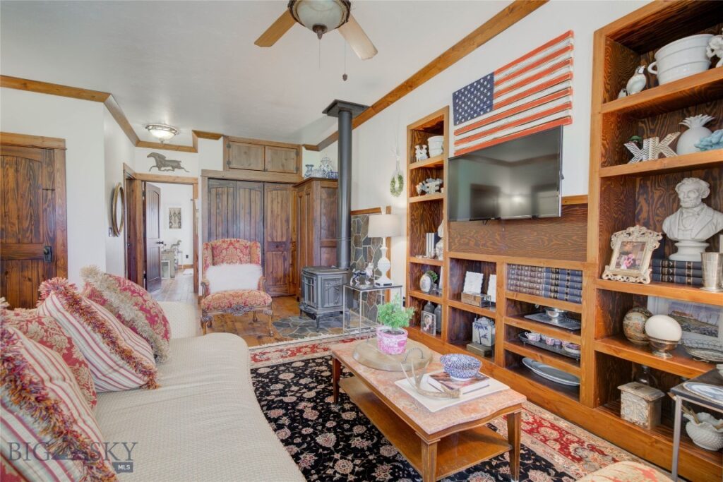 27 Badger Road, Pray MT 59065