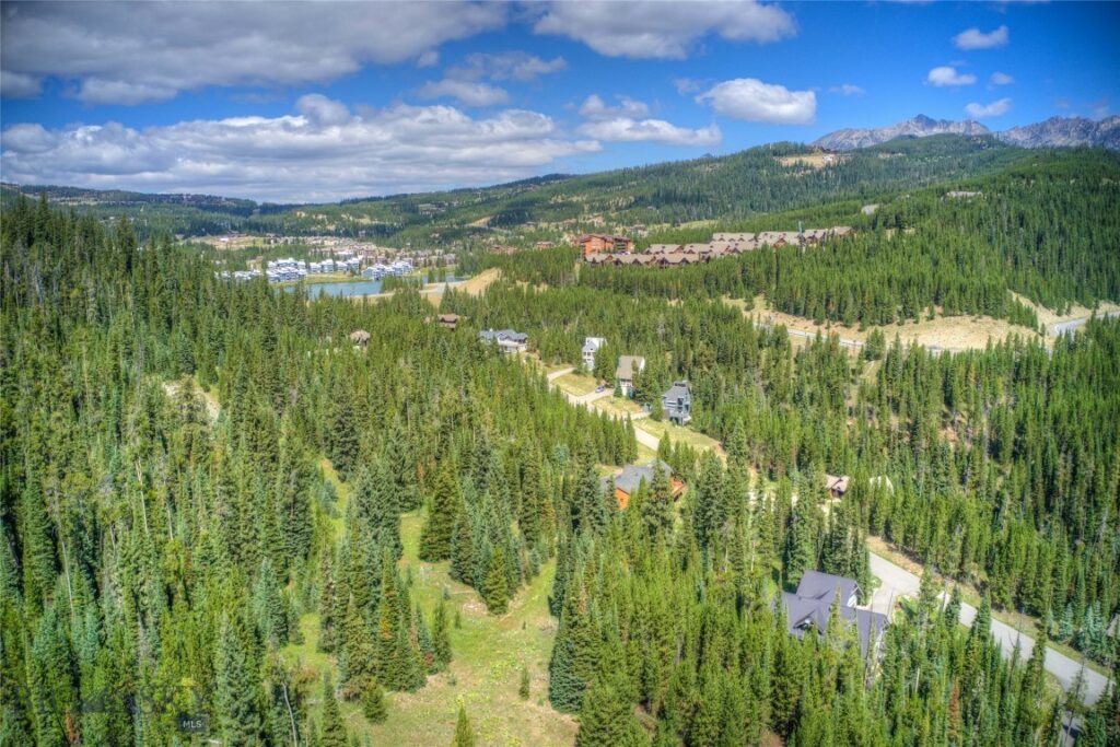 28 LOW DOG Road, Big Sky MT 59716