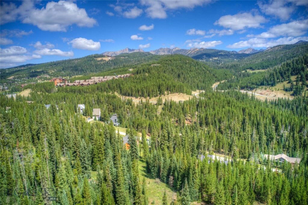 28 LOW DOG Road, Big Sky MT 59716