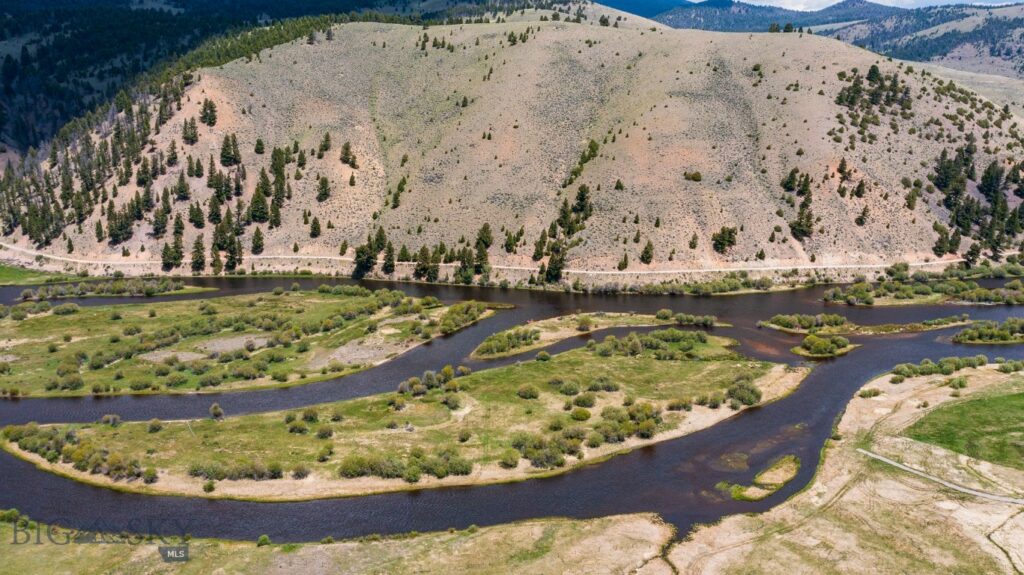 2833 Johnson Creek Road, Divide MT 59727