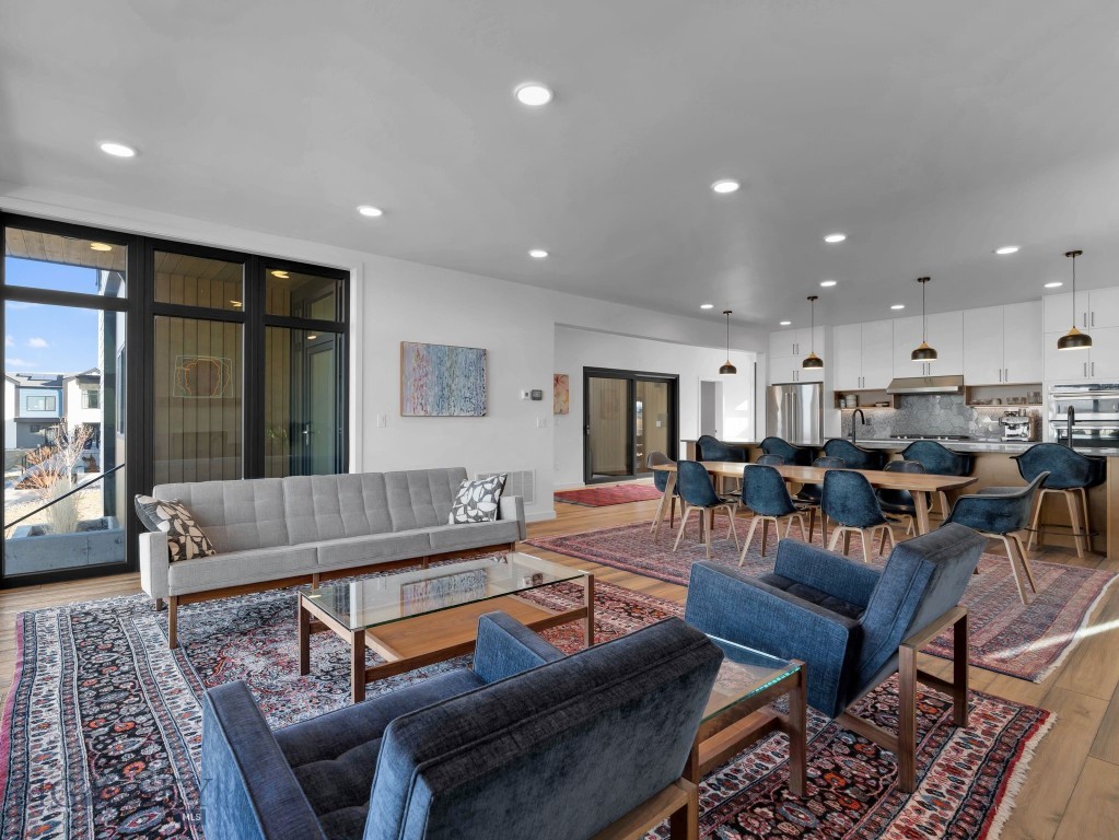 2842 Tierra Lane, Bozeman MT 59718