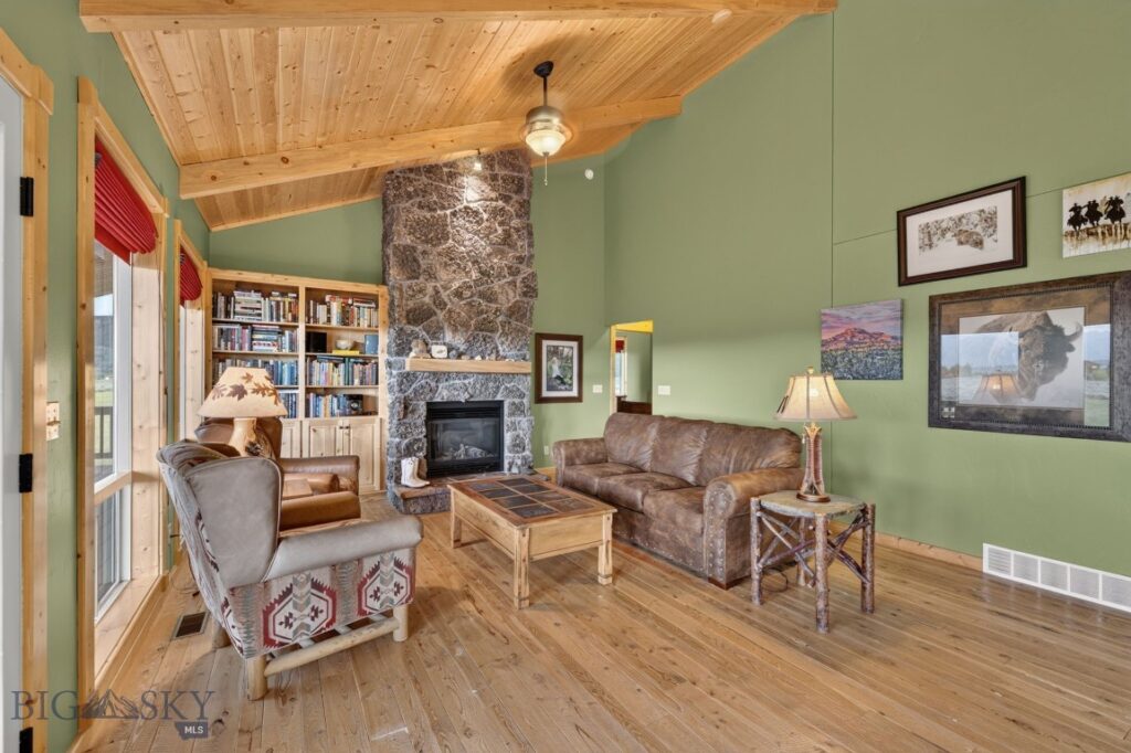 285 Catfish Lane, West Yellowstone MT 59758