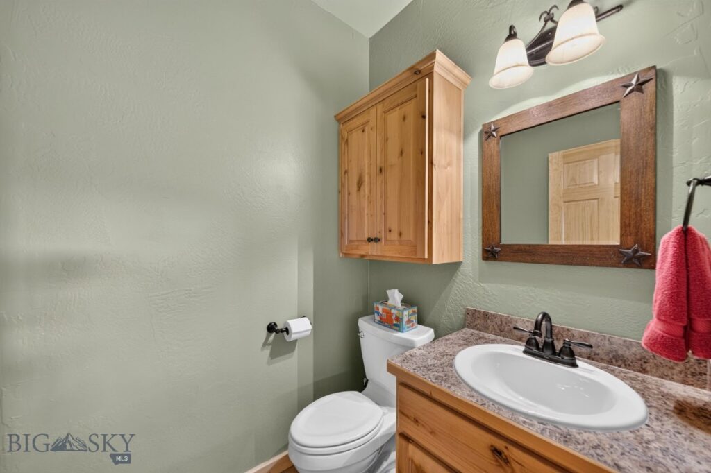 285 Catfish Lane, West Yellowstone MT 59758