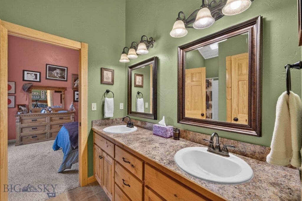 285 Catfish Lane, West Yellowstone MT 59758