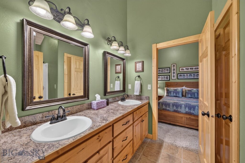 285 Catfish Lane, West Yellowstone MT 59758