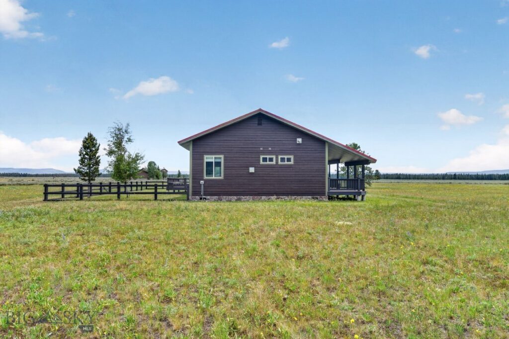 285 Catfish Lane, West Yellowstone MT 59758