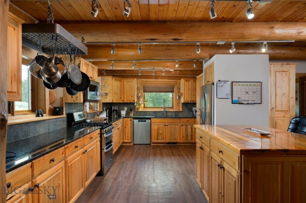 285 Lost Trail, Townsend MT 59644