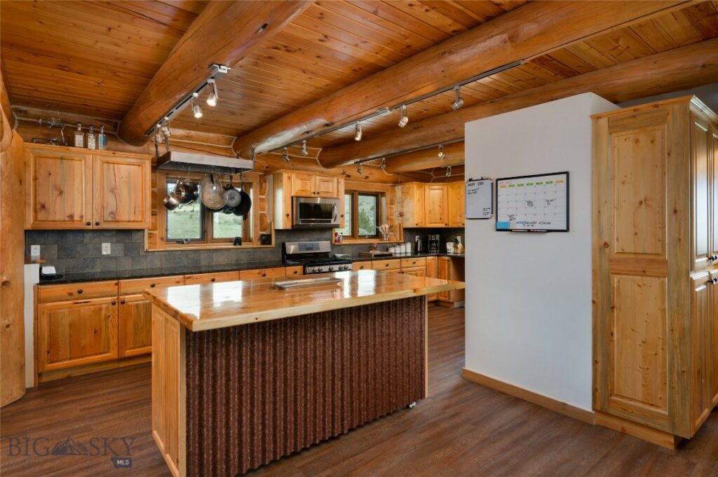 285 Lost Trail, Townsend MT 59644