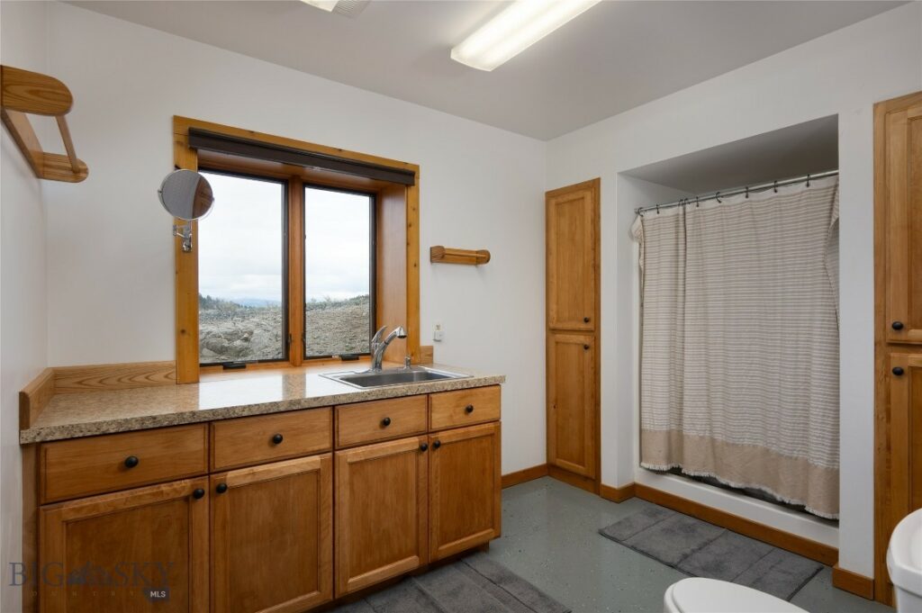 285 Lost Trail, Townsend MT 59644