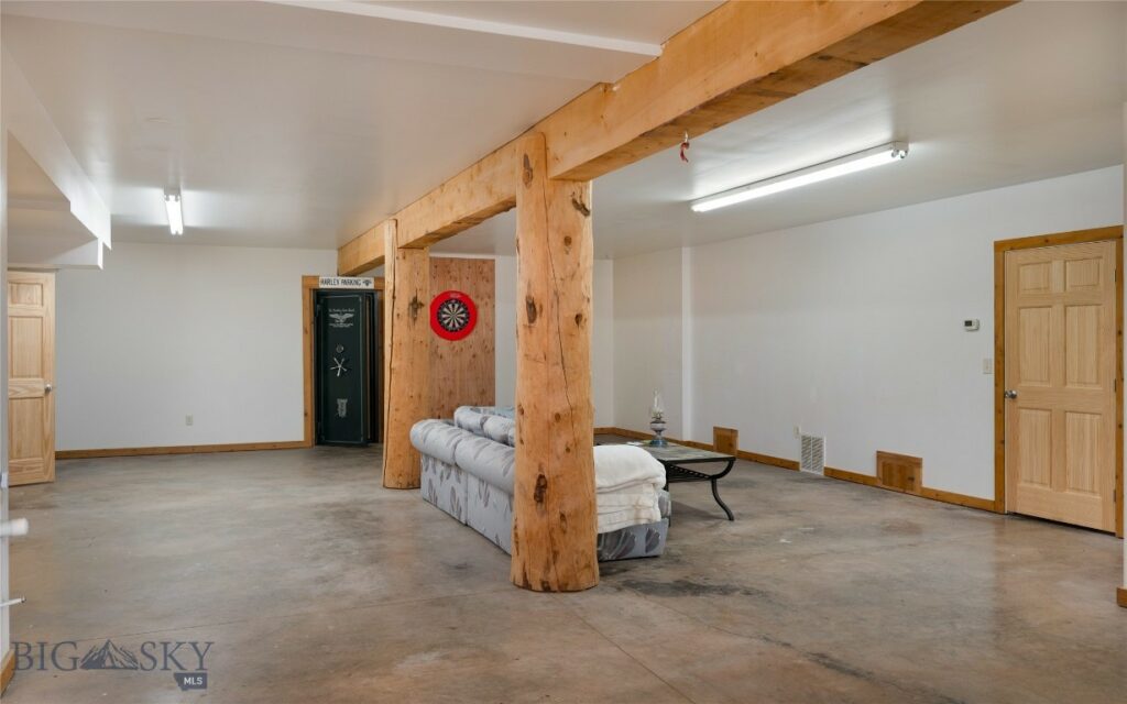 285 Lost Trail, Townsend MT 59644