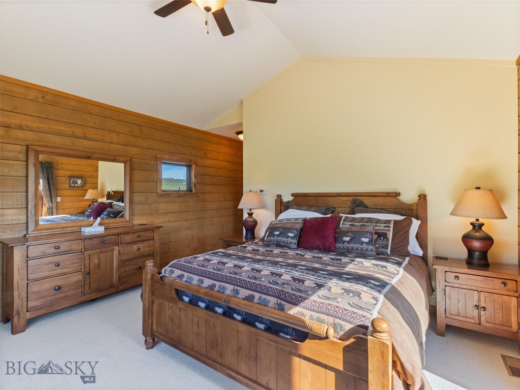 29 S Wineglass Loop S, Livingston MT 59047