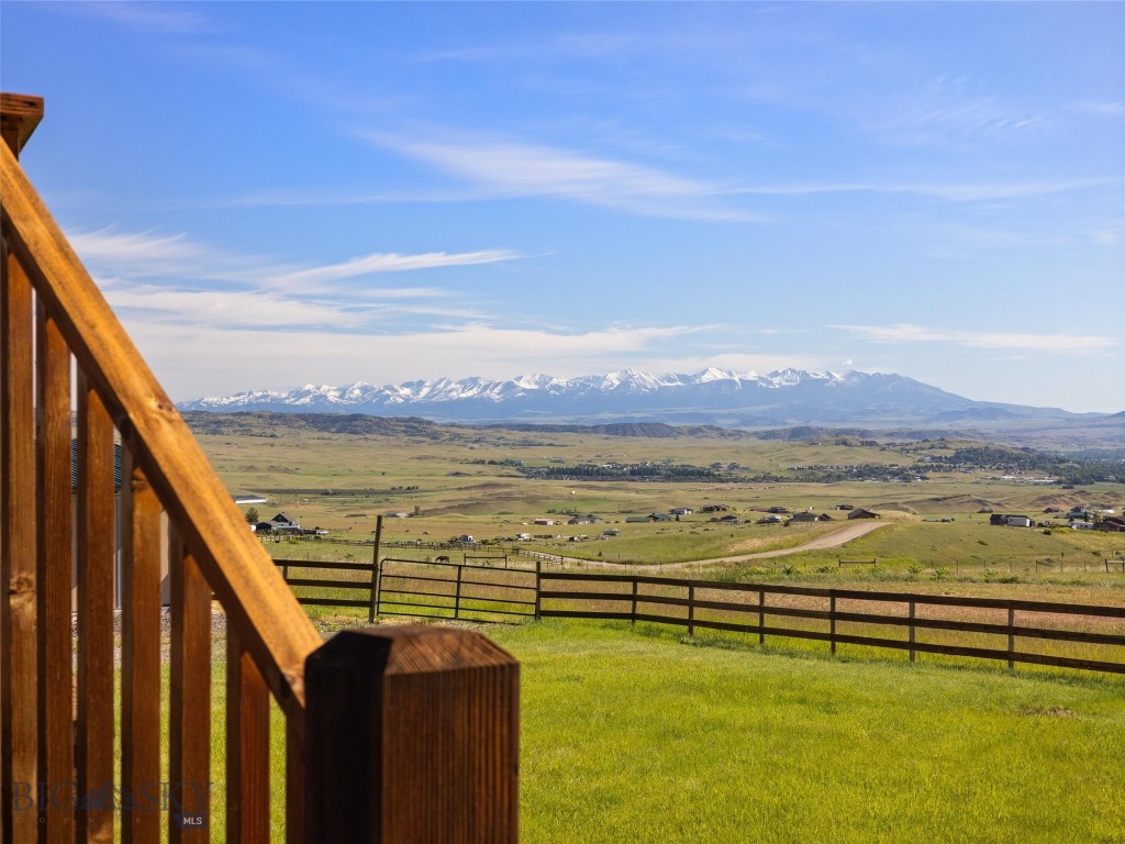 29 S Wineglass Loop S, Livingston MT 59047