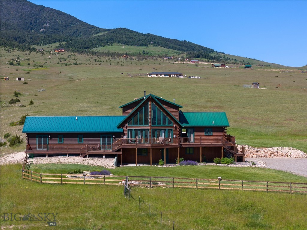 29 S Wineglass Loop S, Livingston MT 59047