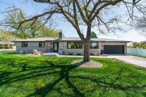 2911 Snowcrest Drive