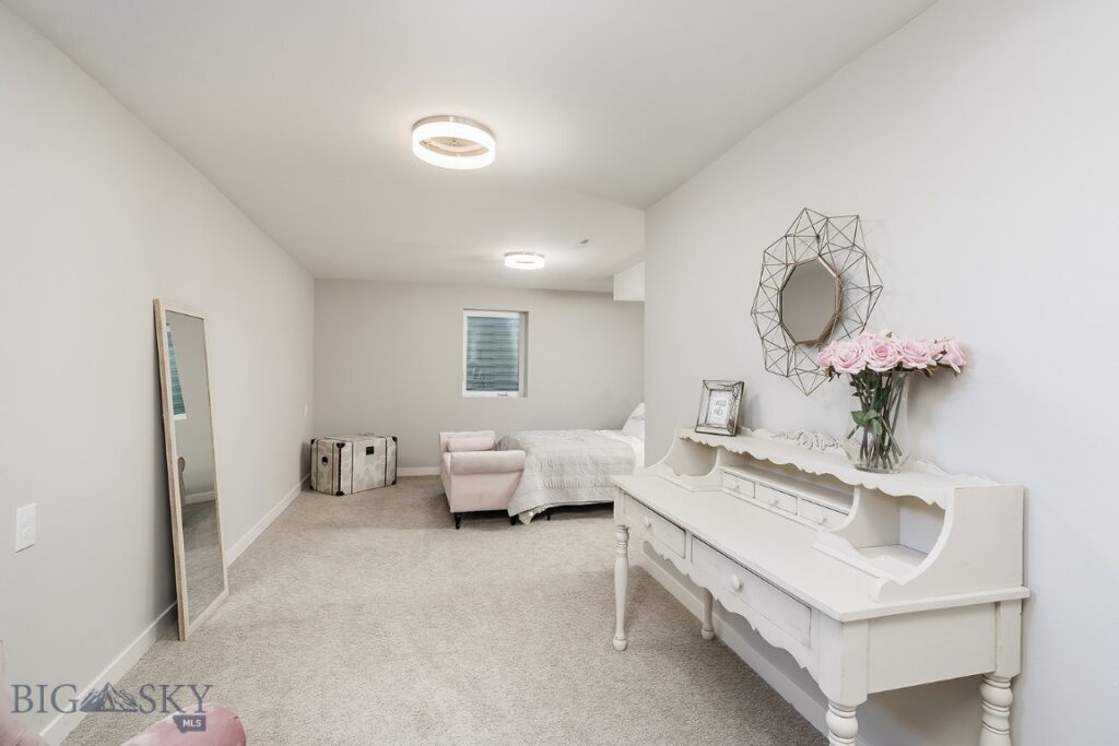 2911 Snowcrest Drive, Billings MT 59102