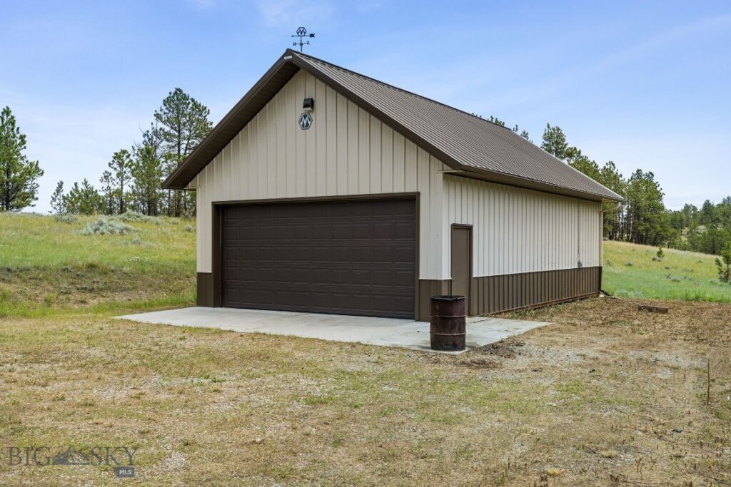 2920 79 Trail, Roy MT 59471