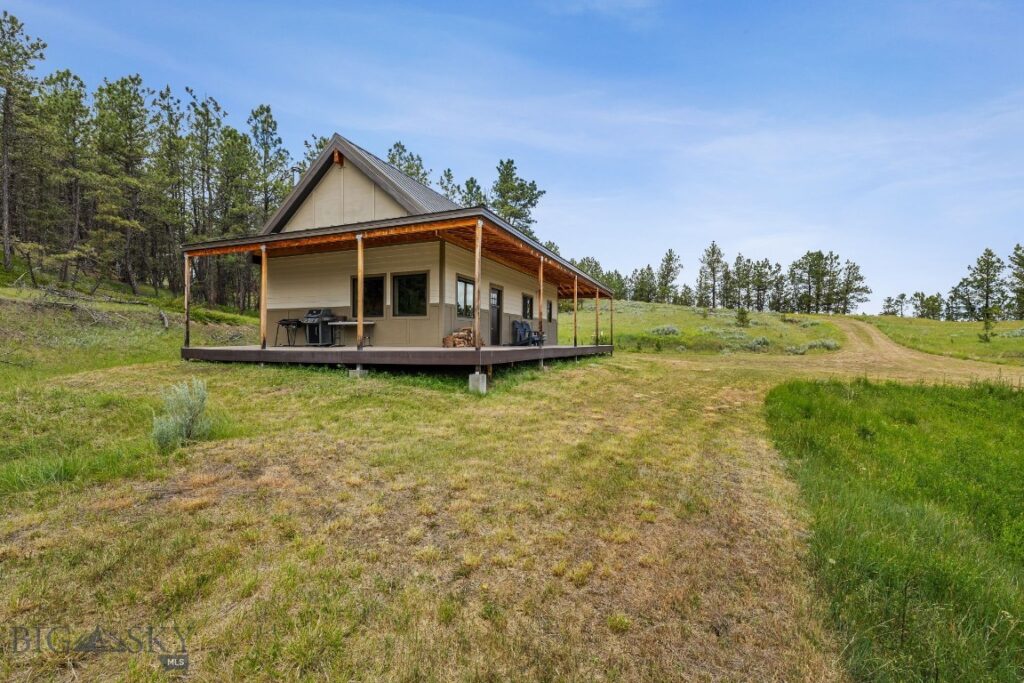 2920 79 Trail, Roy MT 59471