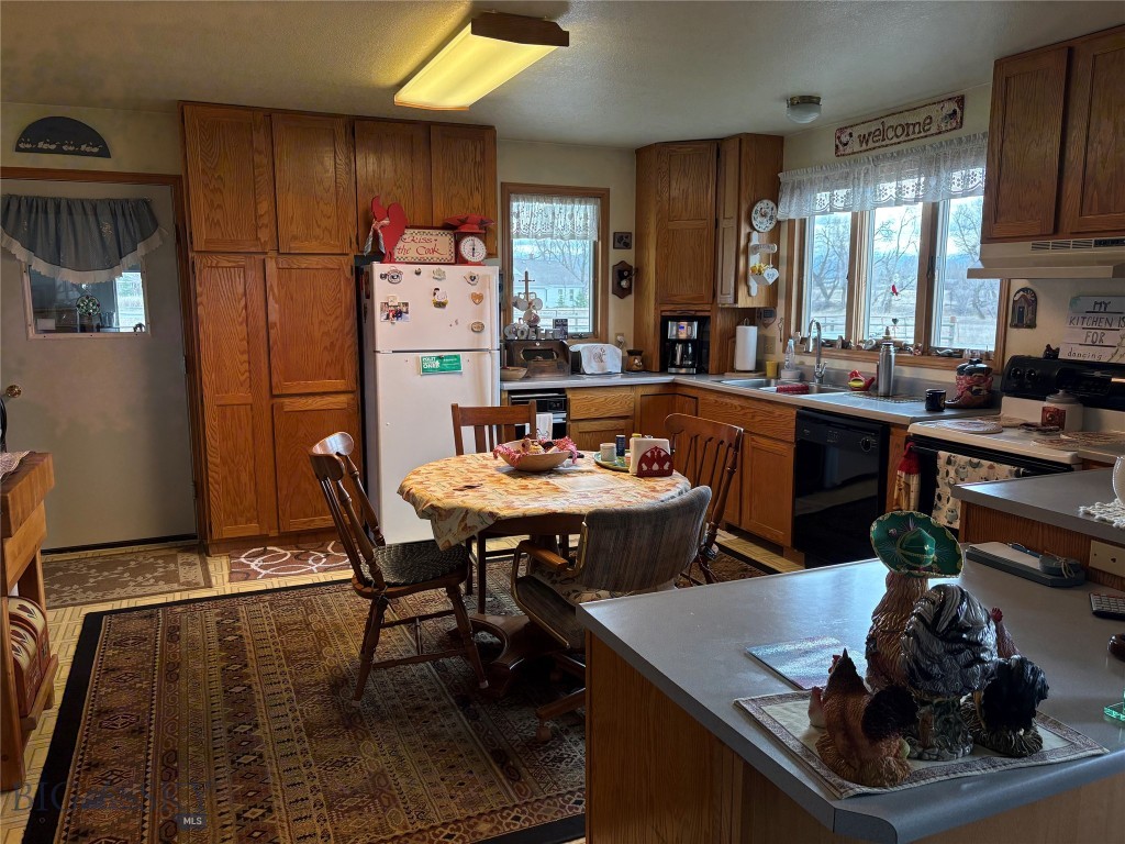 2950 Nelson Road, Bozeman MT 59718