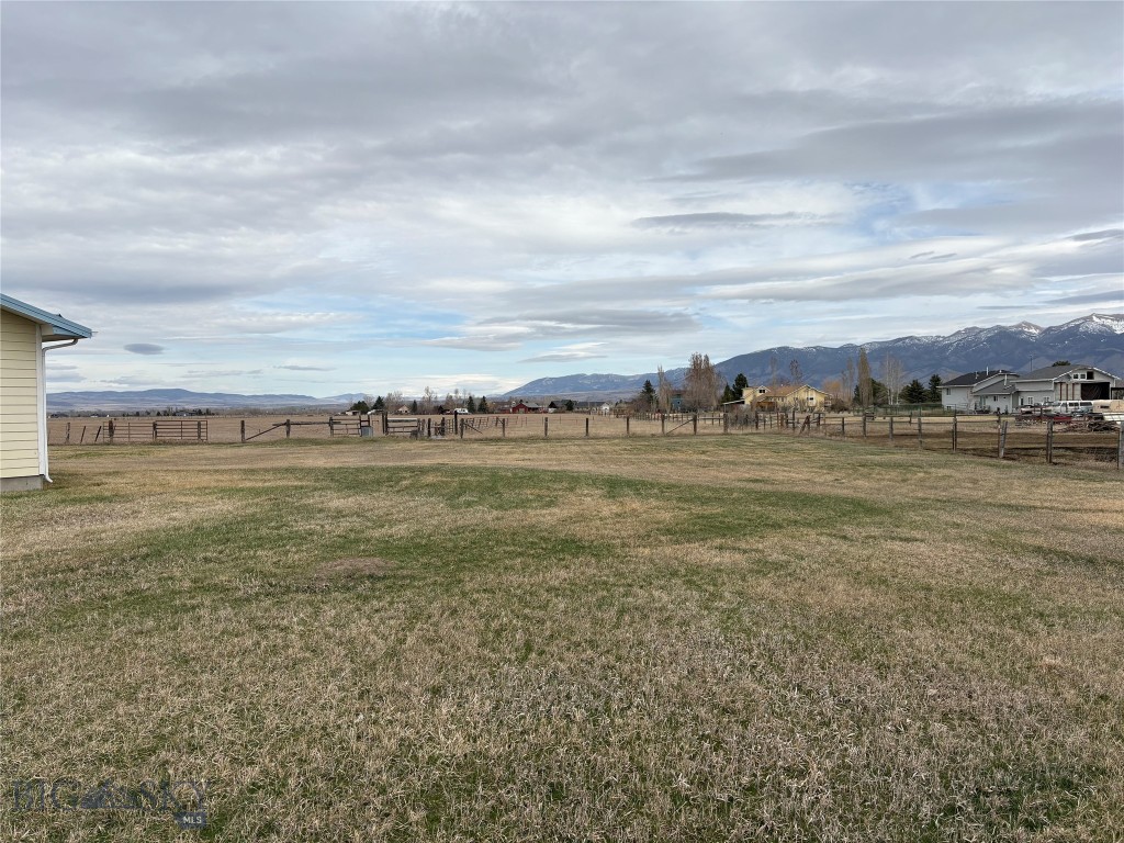 2950 Nelson Road, Bozeman MT 59718