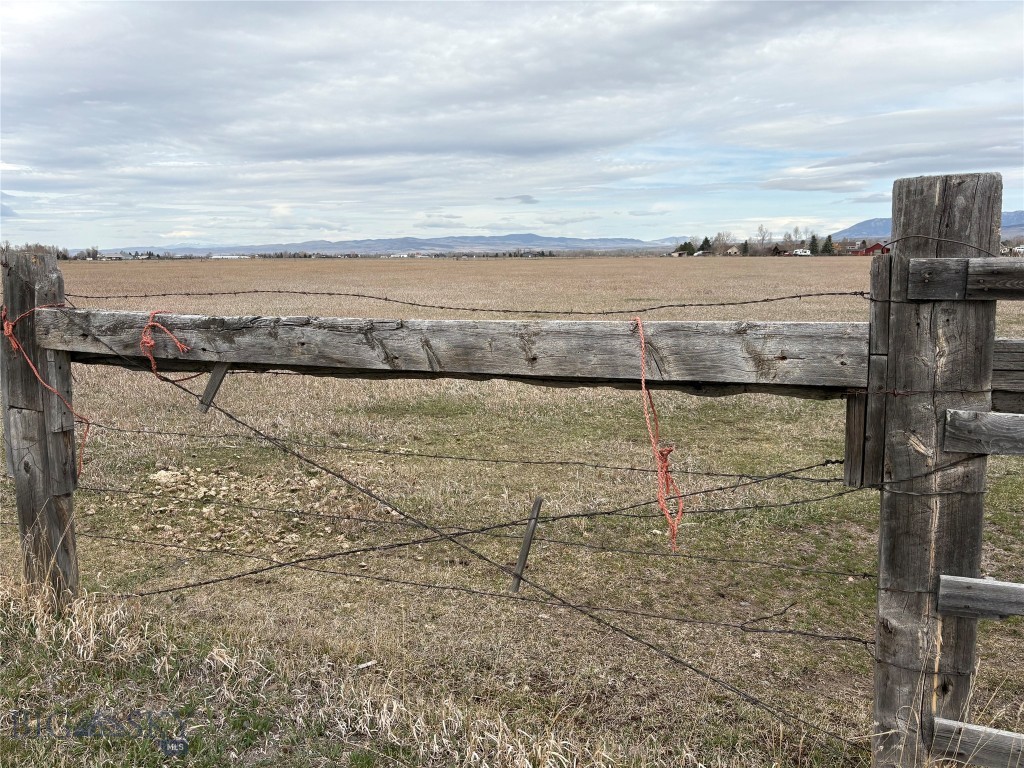 2950 Nelson Road, Bozeman MT 59718