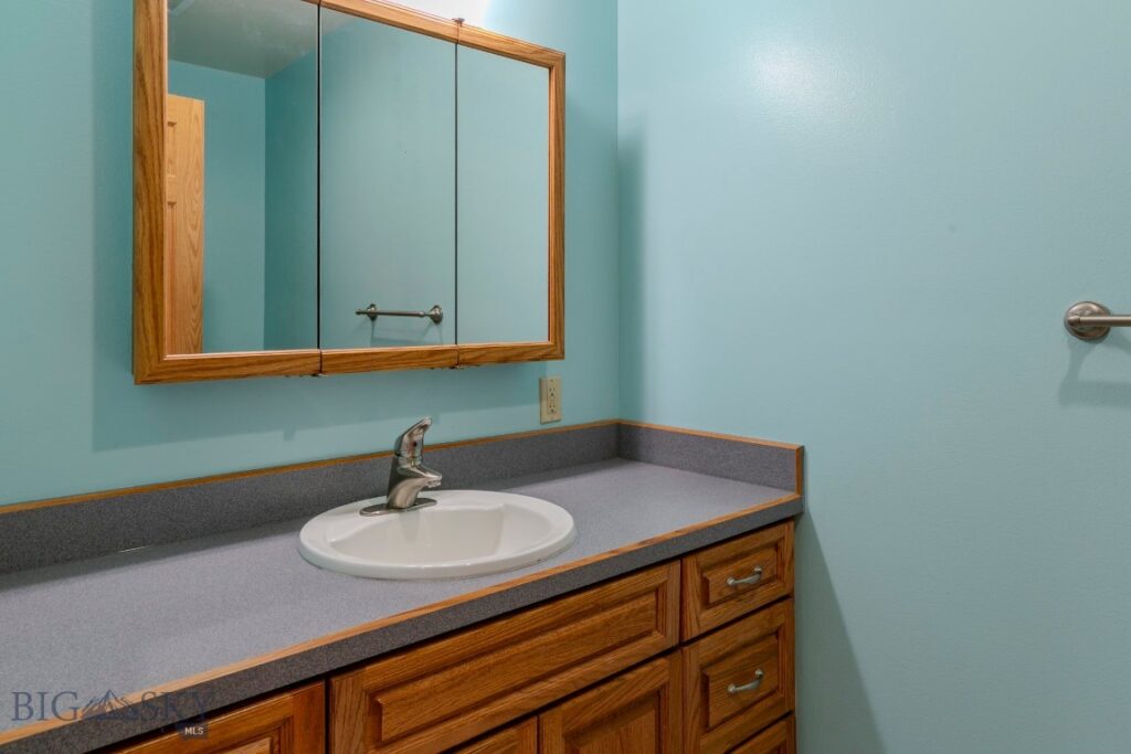 297 Big Timber Loop Road, Big Timber MT 59011