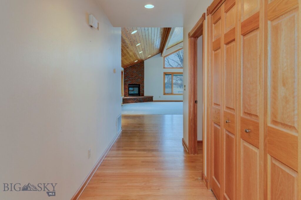 297 Big Timber Loop Road, Big Timber MT 59011