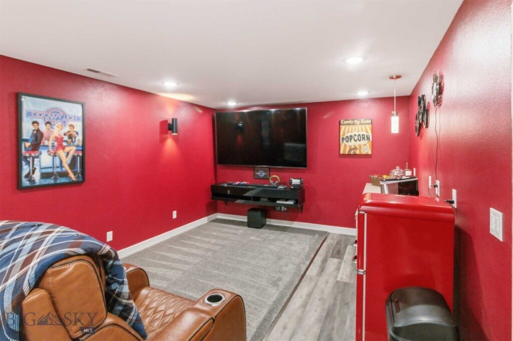 3 J Bar Loop, Townsend MT 59644