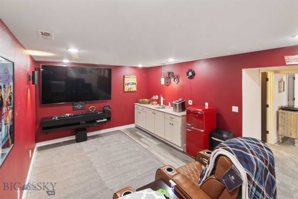 3 J Bar Loop, Townsend MT 59644