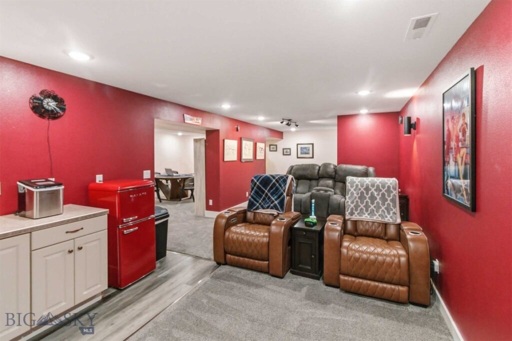 3 J Bar Loop, Townsend MT 59644