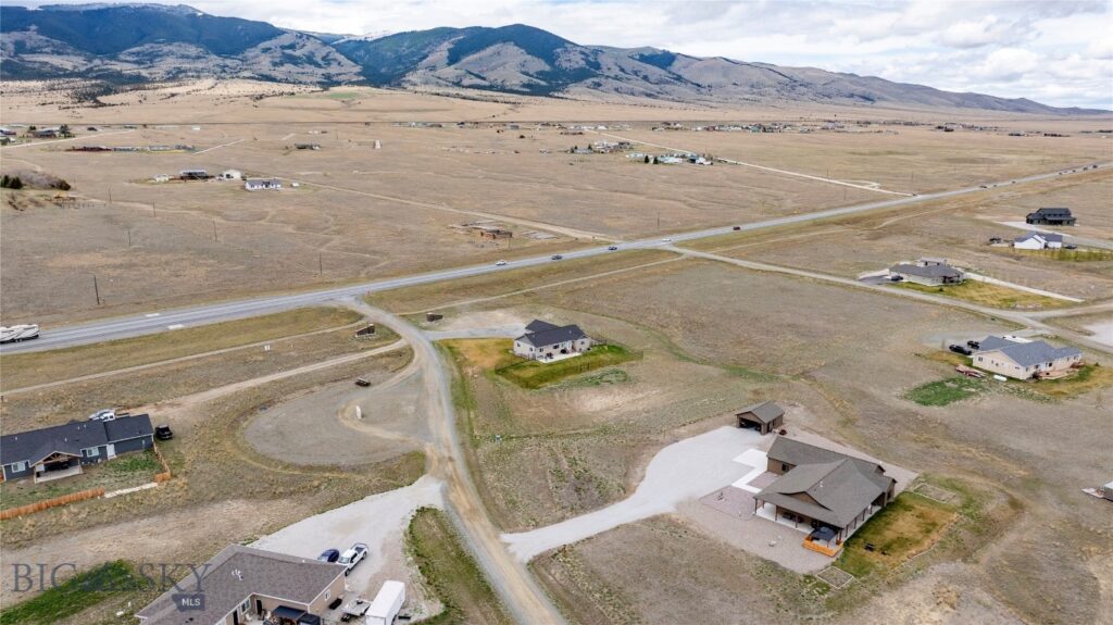 3 J Bar Loop, Townsend MT 59644